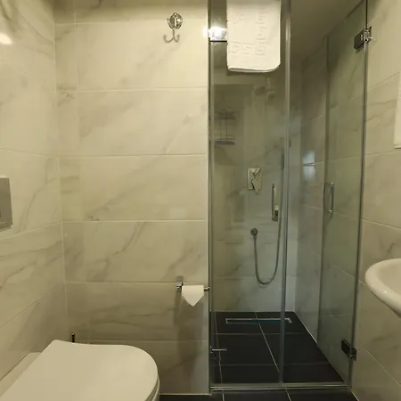 Hotel Askadar çatı