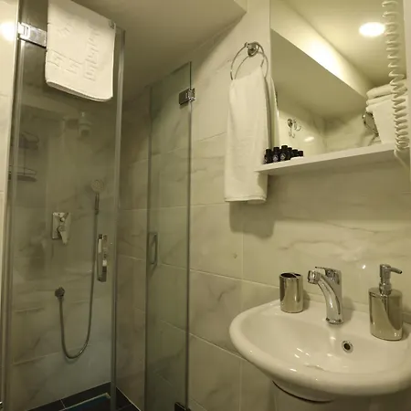 Askadar Cati Hotel *