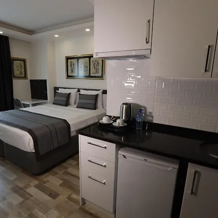 Hotel Askadar Cati *