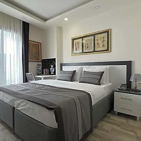 Askadar Cati Istanbul
