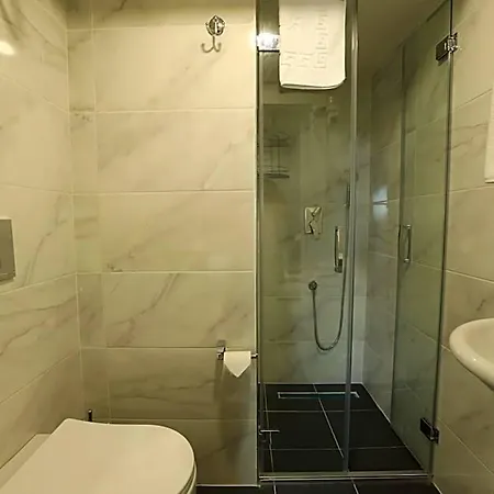 Hotel Askadar Cati