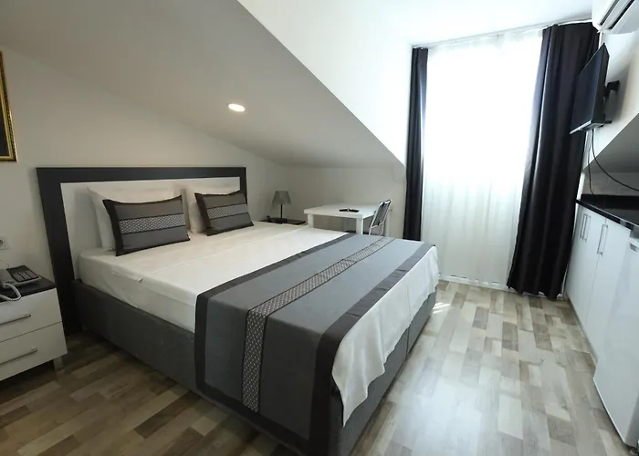 Askadar Cati Hotel *