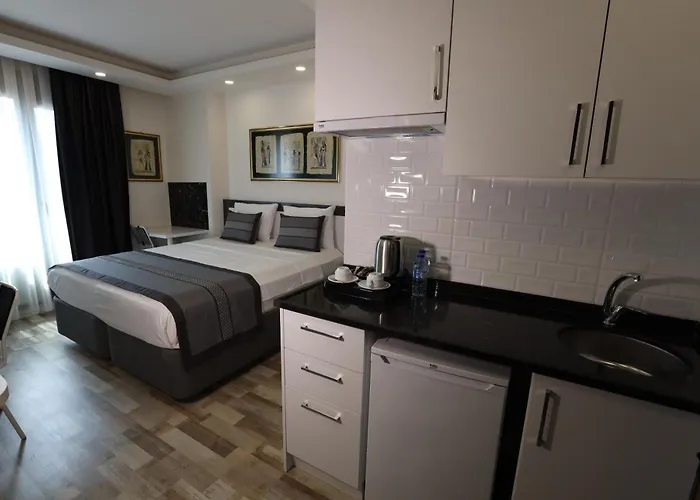 Hotel Askadar Cati *